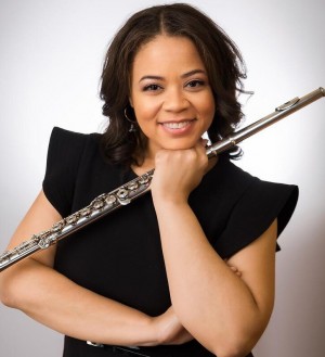 Julietta Curenton, flute